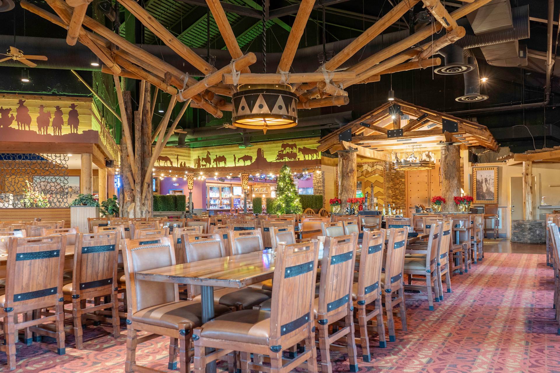 Canyon Lodge Dining Room - Yellowstone Dining